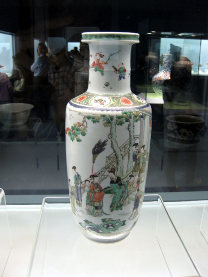 Tang Dynasty vase in the Shanghai Museum