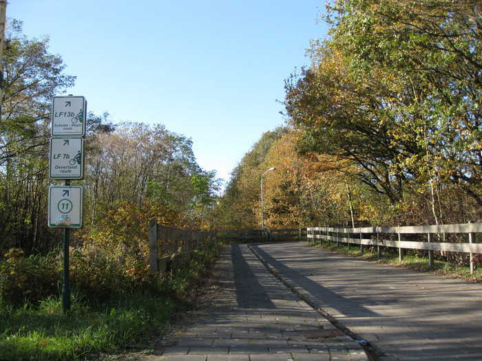 Going towards the bridge.